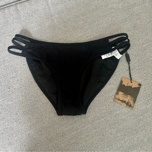 NWT One Teaspoon Superman Bikini Bottoms Size Medium‎ Black Caged